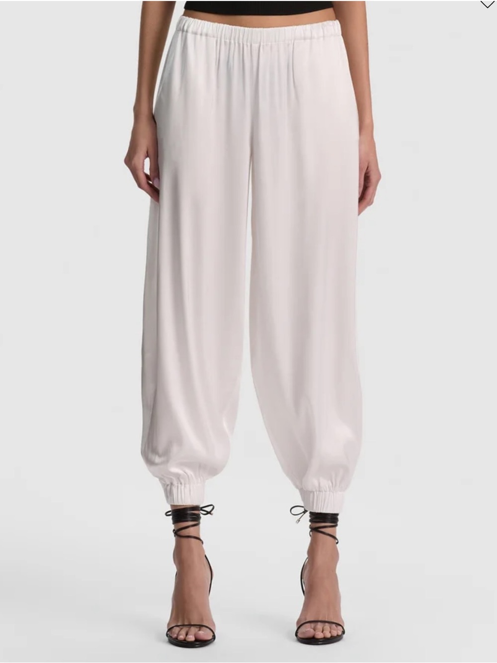 Alice + Olivia Declan Pull On Genie Pants- in white